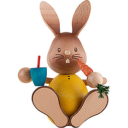 Snubby Bunny with Carrot and Cup  -  12cm / 4.7 inch